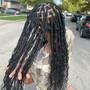 Knotless braids (medium)