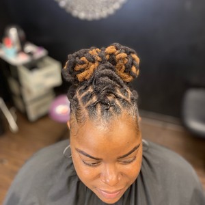 Kimberlee Hills Stylist photo 2