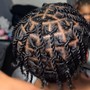 Small part Knotless twists