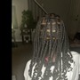 Small shoulder Knotless Braids