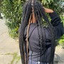 Small knotless braids med back