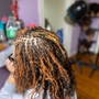 Large box braids/Knotless/twists