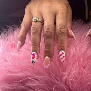 Brandi Ware Nail Technician