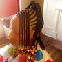 Small knotless Braids with color tucked