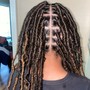 Knotless Braids (Small or Medium and Mid back)