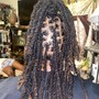 Knotless Braids (Small or Medium and Mid back)