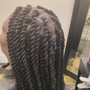 Meduim feed-in 7-15 cornrows