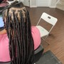 Knotless Braids (Med)