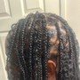 Knotless braids (medium)