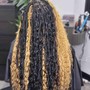 Lucie locs is done whit synthetic and 100% human hair (curls part) ( Non refundable Deposit $200 required $50 on this APP and $150 Through cashapp $gaellebraids or zelle 5713208305 ) book this style 2 weeks in advance and indicate your desire hair color