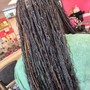 Small knotless Braids