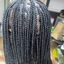 Individual knotless braids