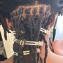 Loc retwist and style