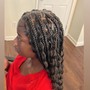 Small knotless Braids