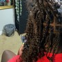 Short curly boho knotless