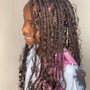 Jumbo/Large knotless Braids (M-F book for 9am)