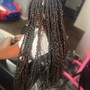 Smedium knotless Braids