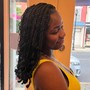 Large knotless Braids with curls