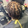 Medium size Comb Twist/starter locs