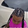 Small knotted boxbraid