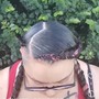 Small knotted boxbraid