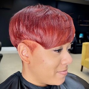 Felecia Marie Cosmetologist photo 2