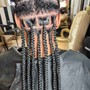 Box or knotless braid touch up per braid