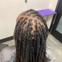 Dreadlocks re-twisted or crochet needle