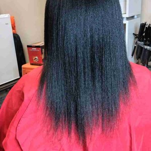 Riessie B Cosmetologist photo 3