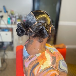 Shauntraille Warren Cosmetologist photo 2