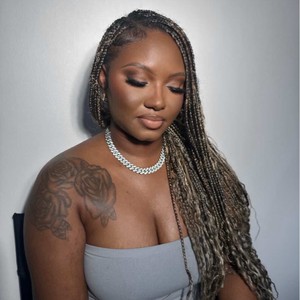 Bonny R. Makeup Artist photo 4