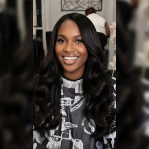 Tye Garcia Cosmetologist photo 2