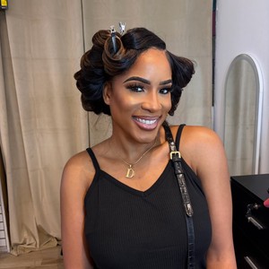 M'chel Beauty Makeup Artist photo 3
