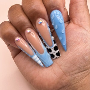 Annie Goudeau Cosmetologist photo 2