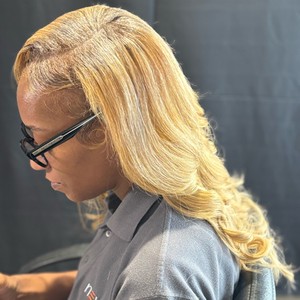 Meechie Nicole Professional